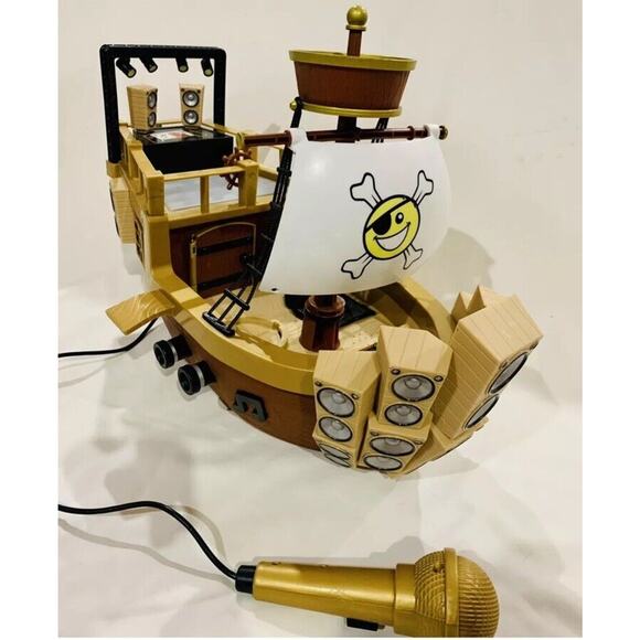 FGTeeV Raptain Hook’s Sea Wagon W/ Microphone, Lights & Music Works! * SHIP ONLY - Picture 1 of 9